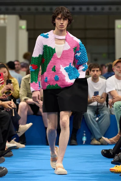 Look 39